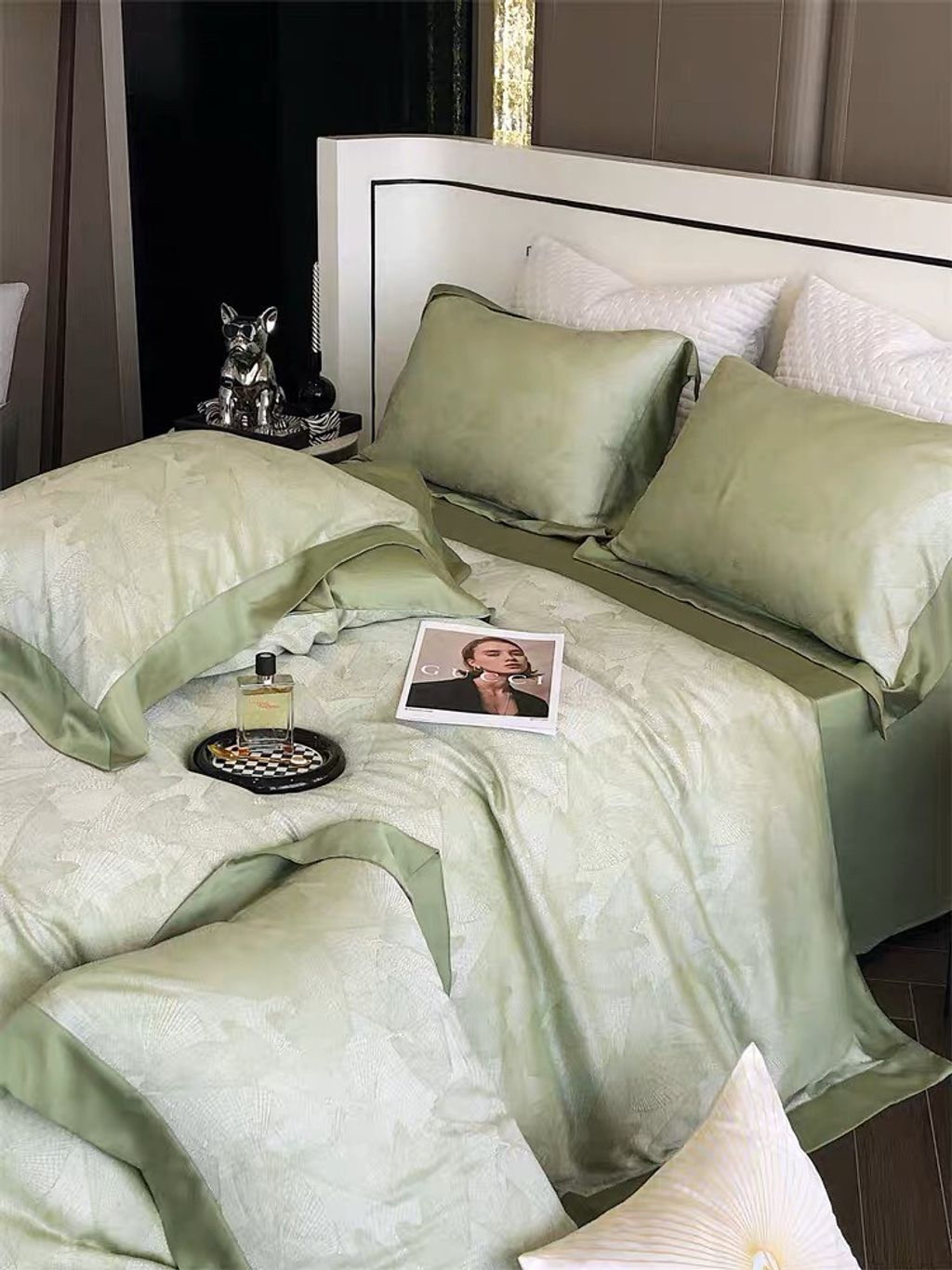 F3F556E5-18C4-4885-BA85-31220AAAEAFB