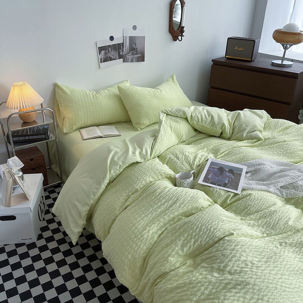 FFC87A36-AB48-4C09-B4F1-5E2D81D7C829