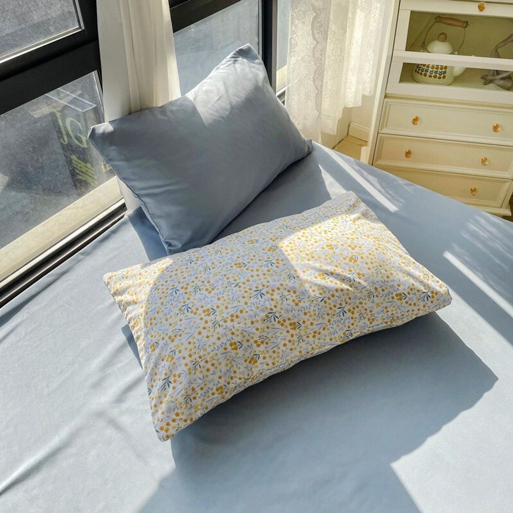 F58D8967-54AB-463A-80D7-9518C25E607C