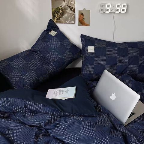 DFC95C52-9D93-4995-AACE-C7DE5AA8DFD8