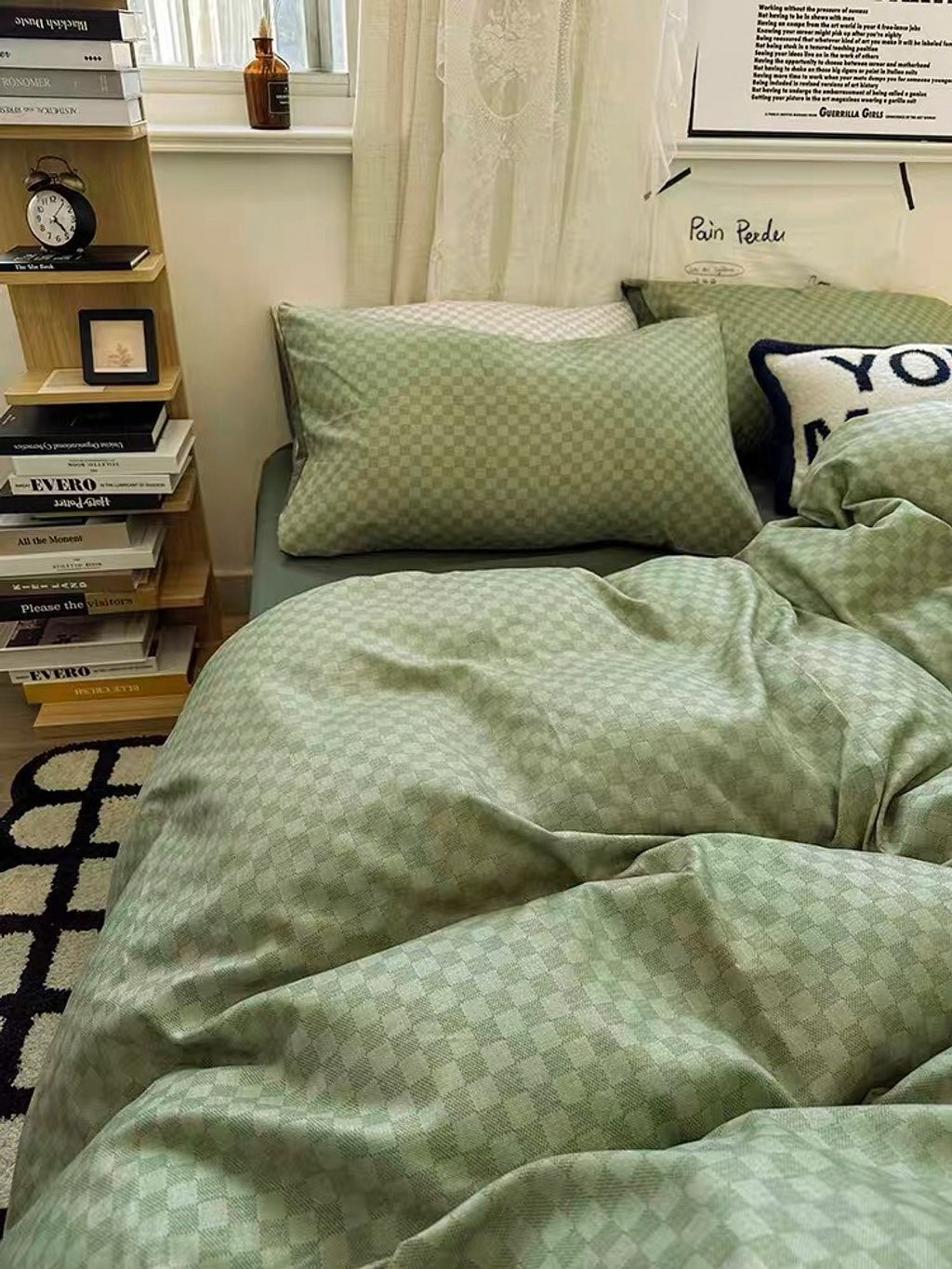 B5CC5E35-15E1-433A-83DF-789237FE0F0F