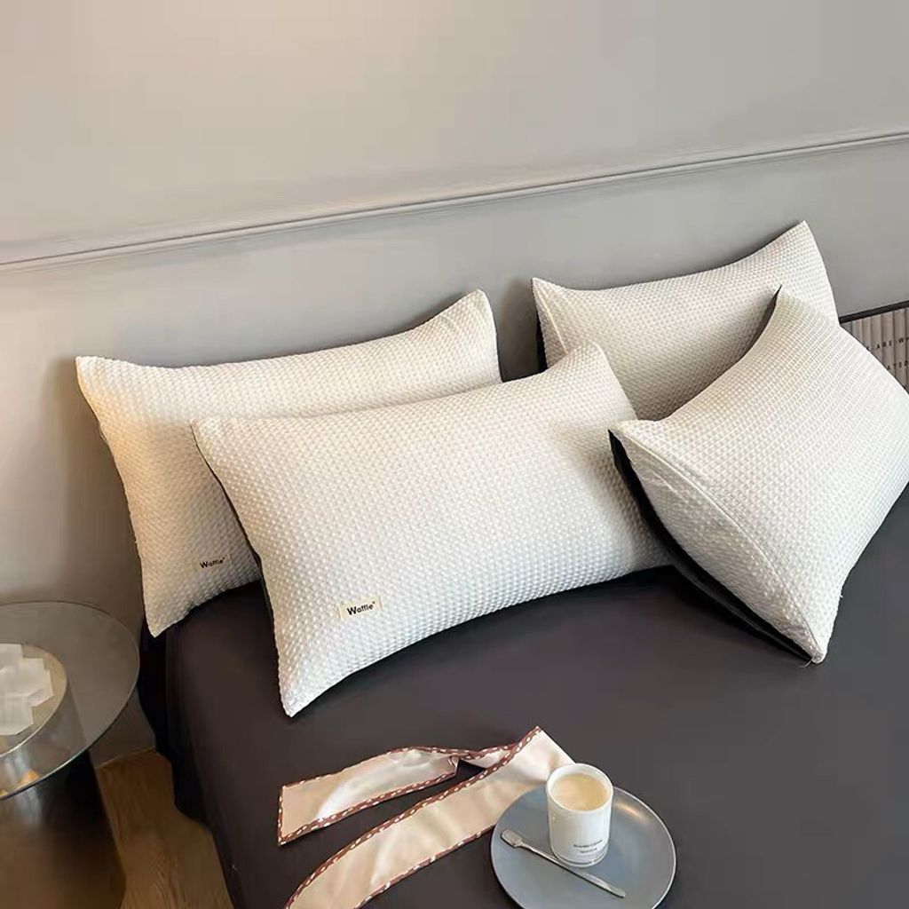 ECA3449A-ED05-438A-B5E1-F3B34BDEB4AF