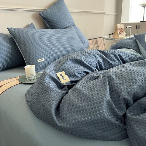 76731B29-1AD9-4CBC-91E4-EC9A0B777688