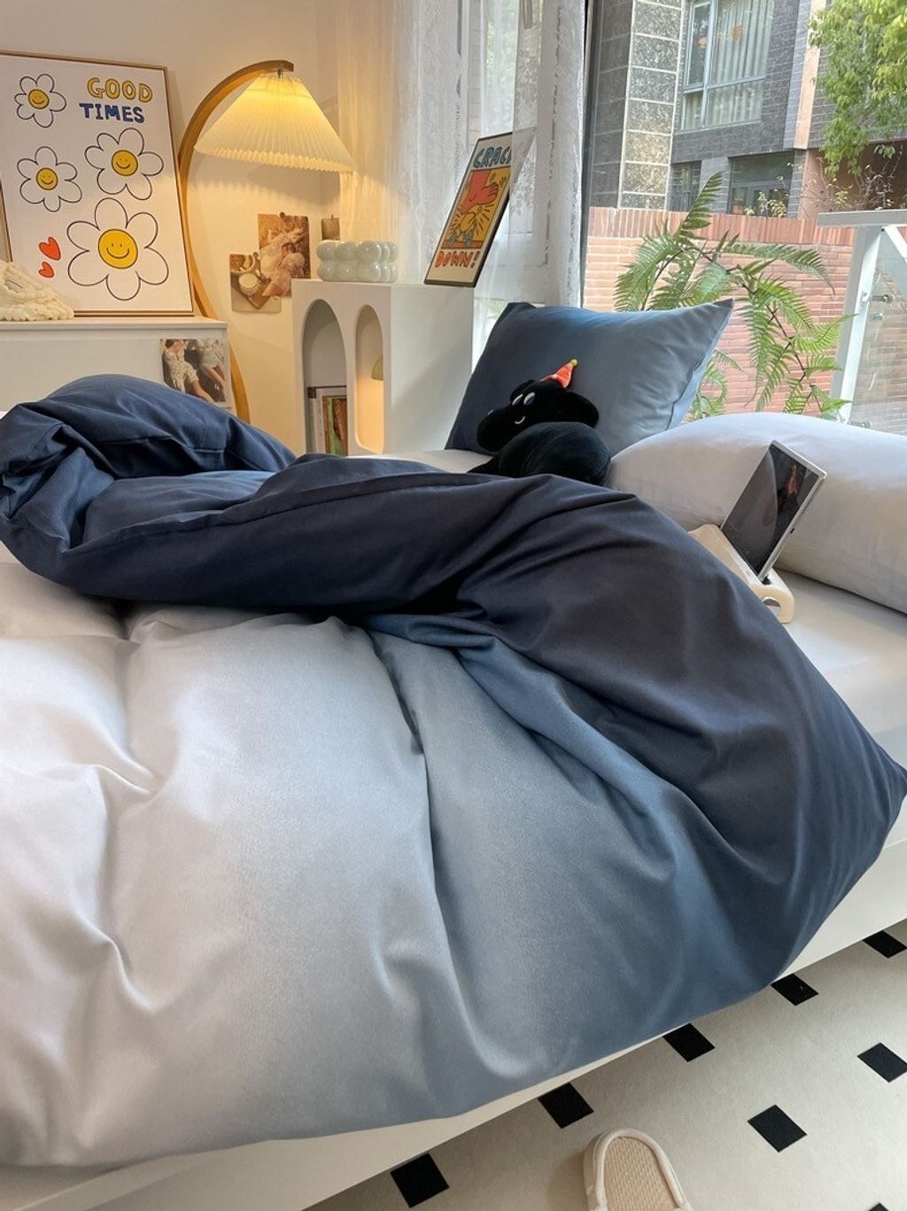 42E7E89E-3951-44EC-B1A5-5155D6609036