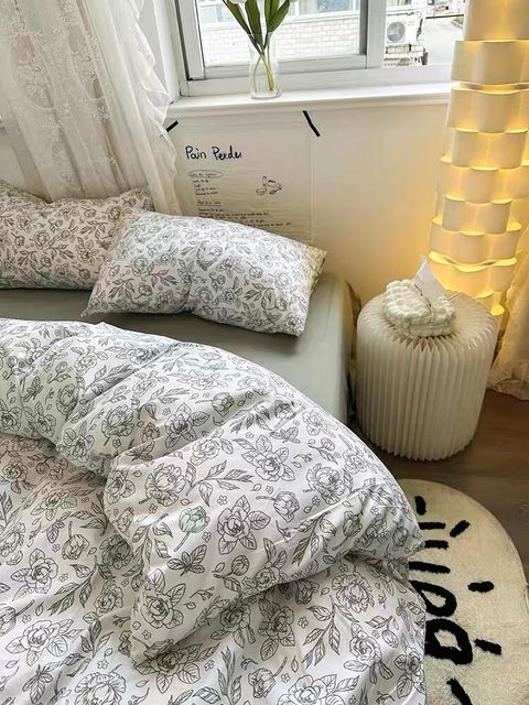 8EC5E3ED-6B02-4A56-88BA-52808E821DAF