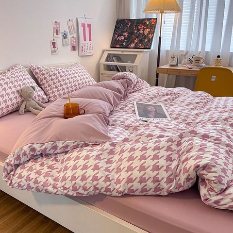 BDF58E43-BD8A-409F-B0B4-50E10078AA95