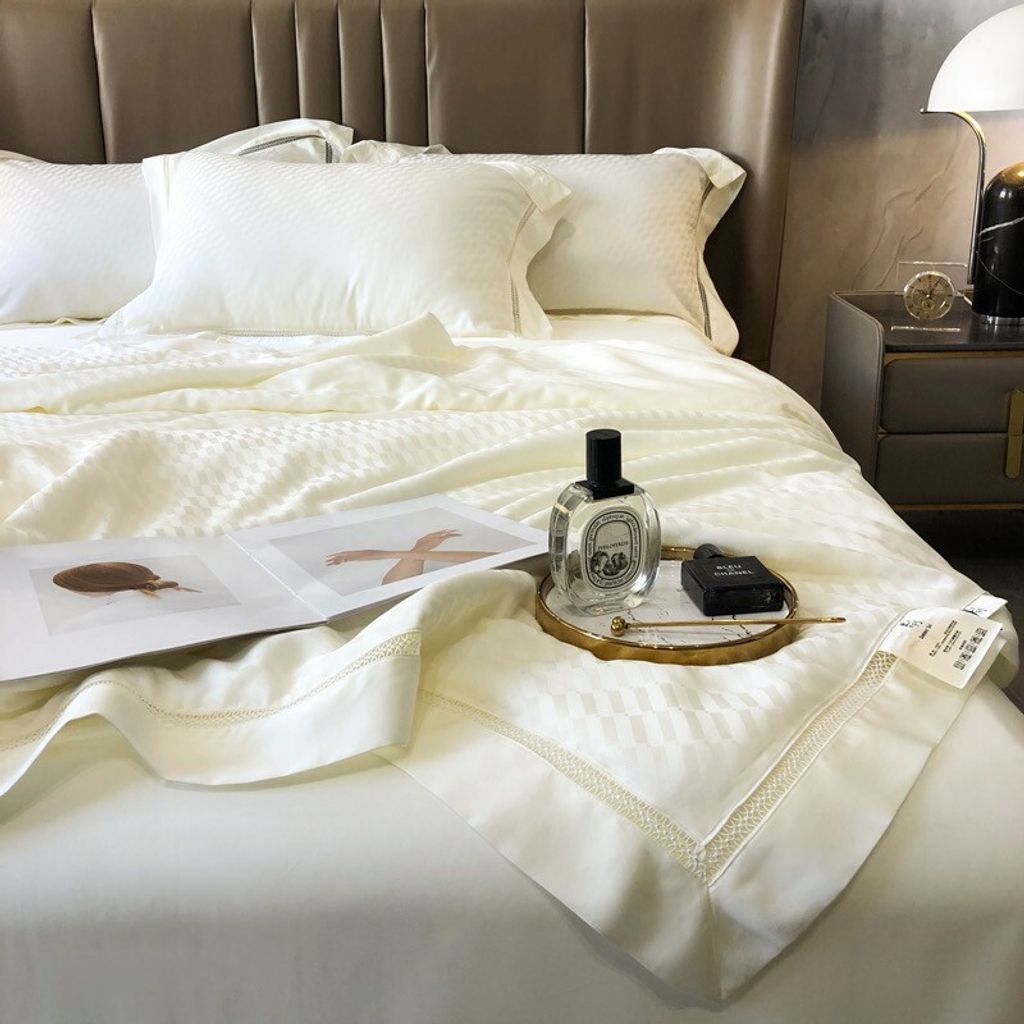 52E9B16A-B292-4F12-BE38-43017E7597A3