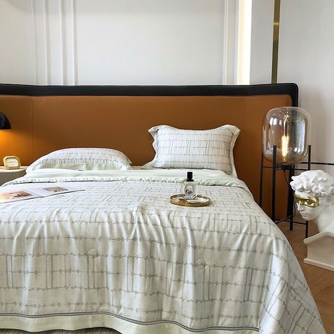 174AAD11-812E-4D88-9FDC-1737AB0535E1