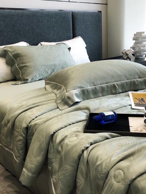 ACE218A9-0894-4552-A990-81CB8B3EC4F9