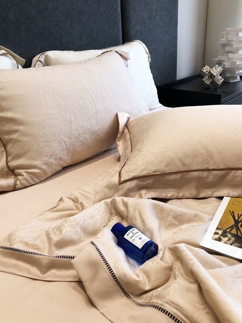 6B45DE62-7928-485D-B723-E2715D35E267