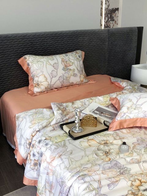 0453AD8C-2FDA-4C36-AAEA-FA5835F7E9CD