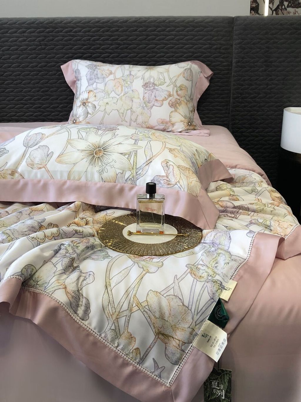 C57BA2CA-93C5-4382-B98E-77847842F524