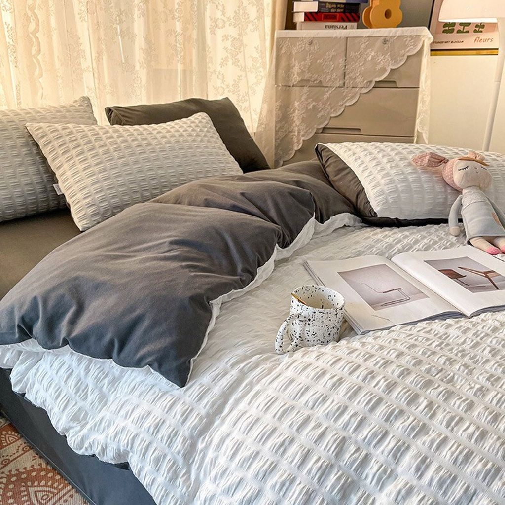 D760EF82-9AC6-4F52-A322-4F380ED0B4B6