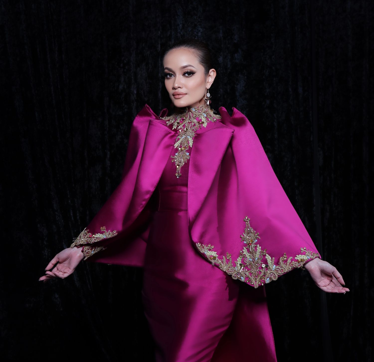 KASHFI ZULKUFLI | COUTURE