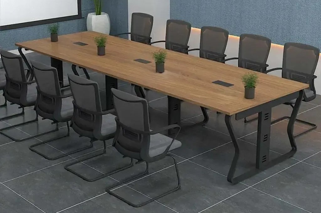 Bàn họp dài hiện đại cho phòng họp tại TP.HCM
