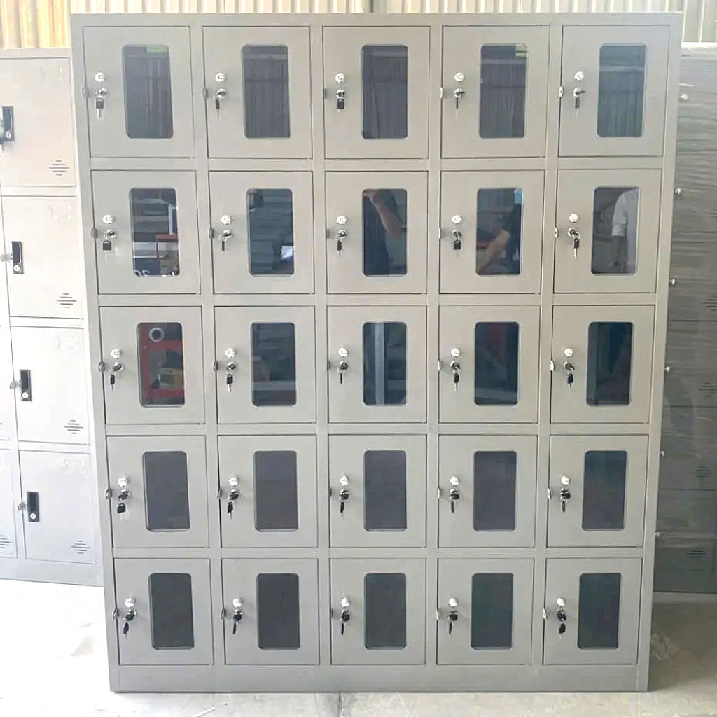 Tủ locker sắt bền chắc, thiết kế hiện đại