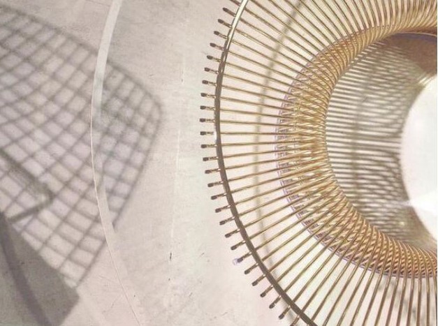 ban-sofa-gold-platner