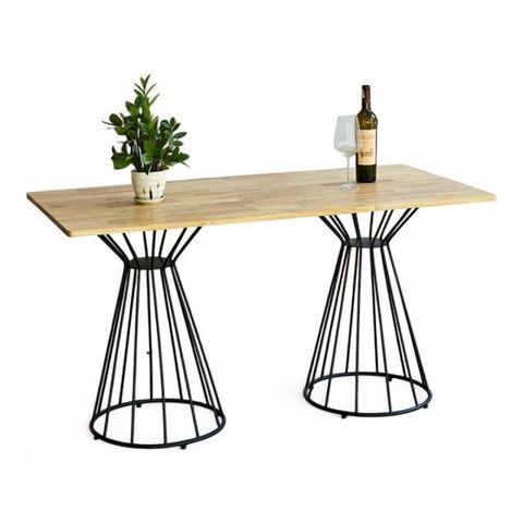 ban-an-chu-nhat-chan-sat-go-cao-su-1