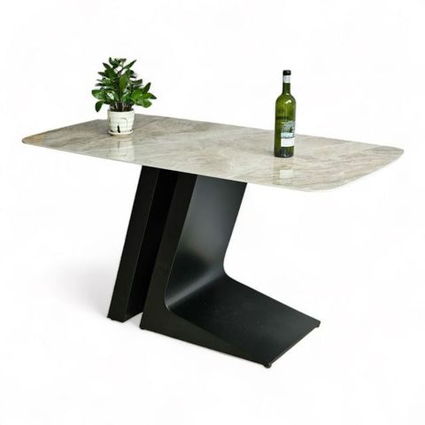 ban-an-chu-nhat-mat-da-ceramic-chan-sat-1