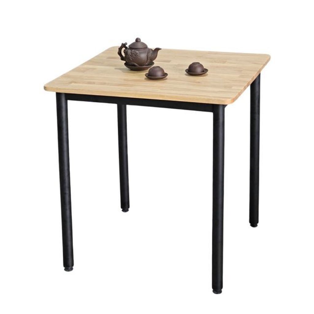 ban-an-chu-nhat-chan-sat-1