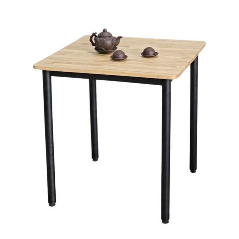 ban-an-chu-nhat-chan-sat-1