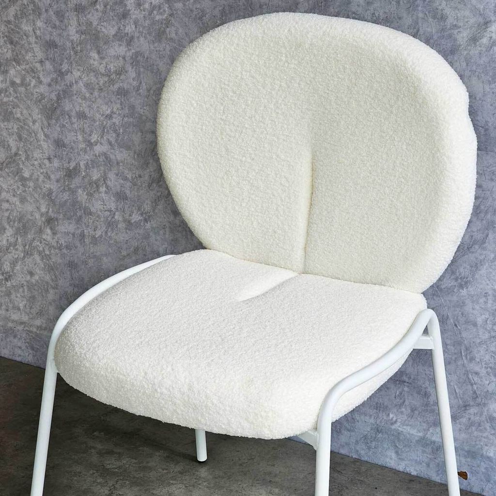 ghe-tua-boc-nem-chan-sat-boc-long-cuu-3