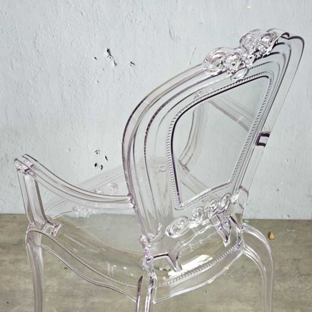 ghe-cafe-nhua-trong-suot-6