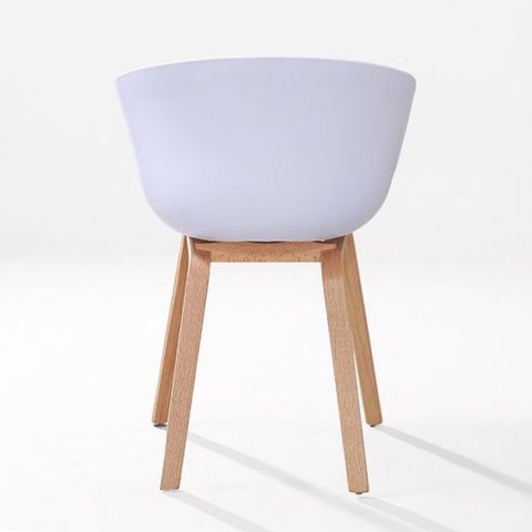 ghe-nhua-eames-chan-sat-cao-cap-3