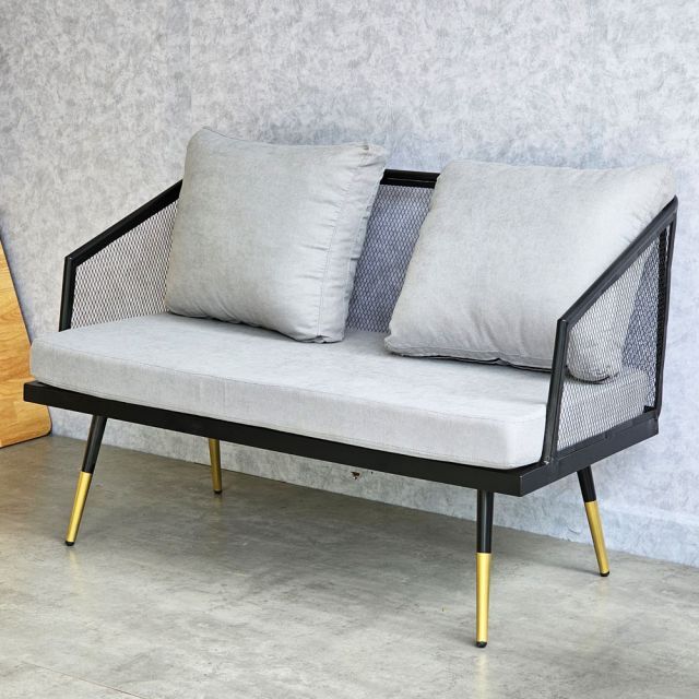 ghe-sofa-bang-khung-sat-lot-nem-day-4
