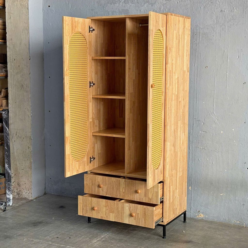 tu-quan-ao-2-canh-go-cao-su-5