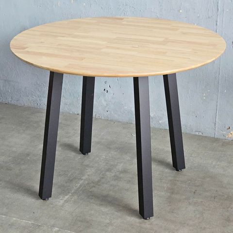 ban-an-tron-Gerda-go-cao-su-8