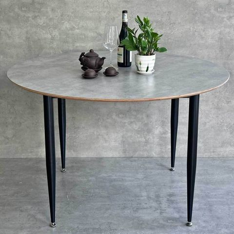 ban-an-tron-chan-sat-he-cone-1