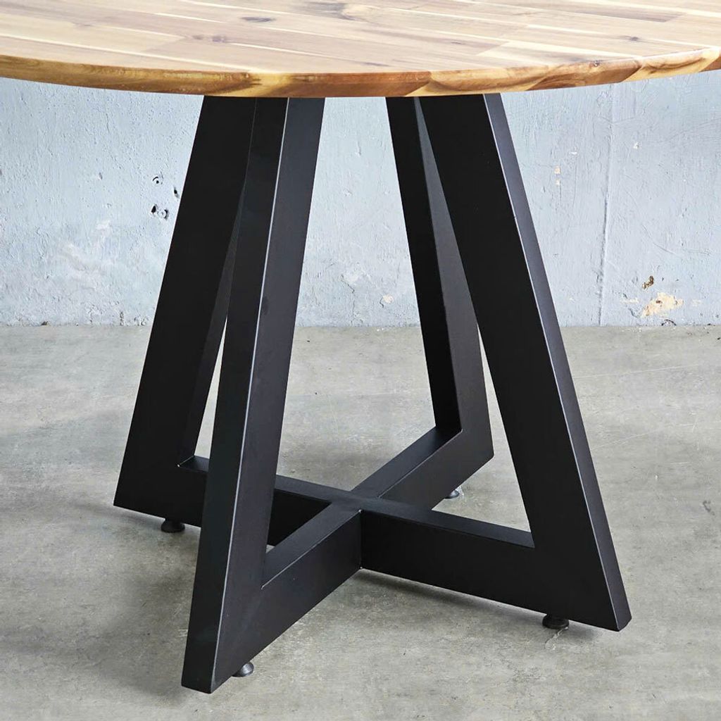 ban-an-go-tram-mat-tron-chan-sat-7