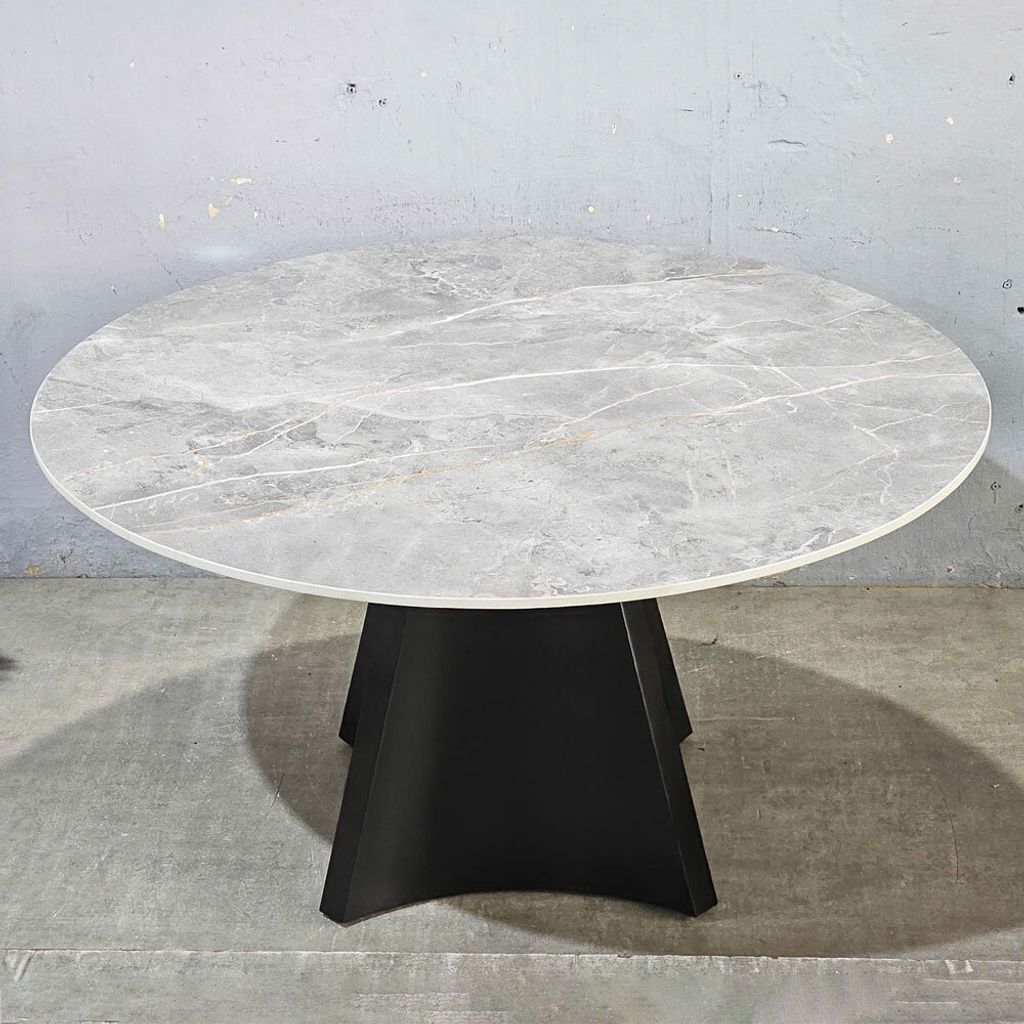 ban-an-tron-140cm-mat-da-chan-sat-3