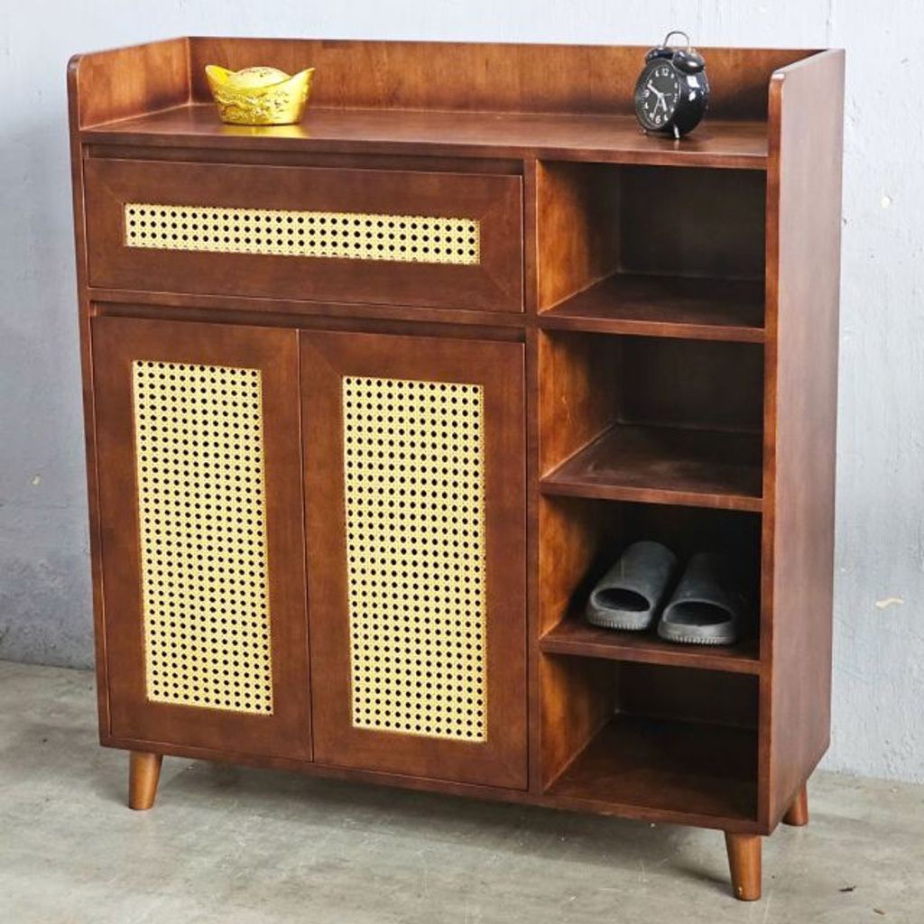 tu-giay-cua-luoi-may-mat-cao-go-cao-su-1