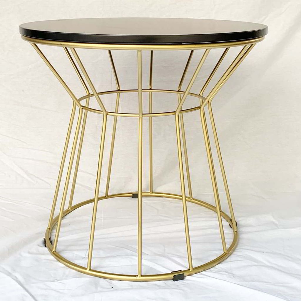 TT68094-ban-sofa-go-cao-su-mau-den-04