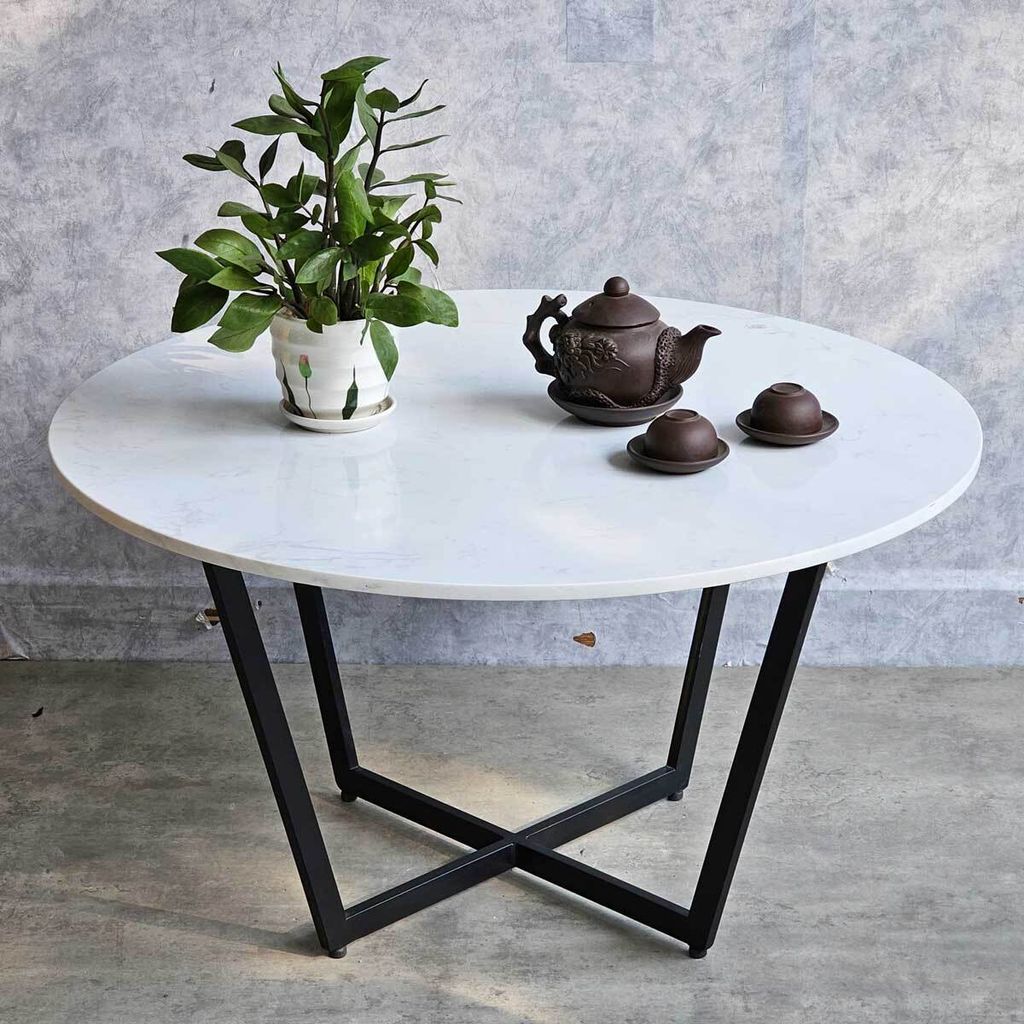 ban-sofa-tron-mat-da-chan-sat-1