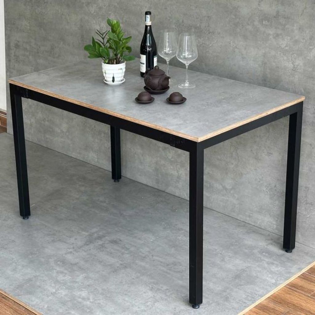 ban-an-chu-nhat-mat-go-plywood-2