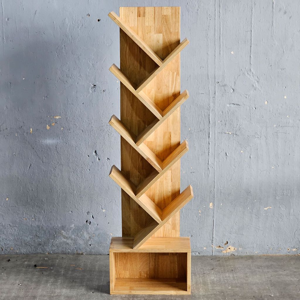 ke-sach-hinh-cay-go-cao-su-3