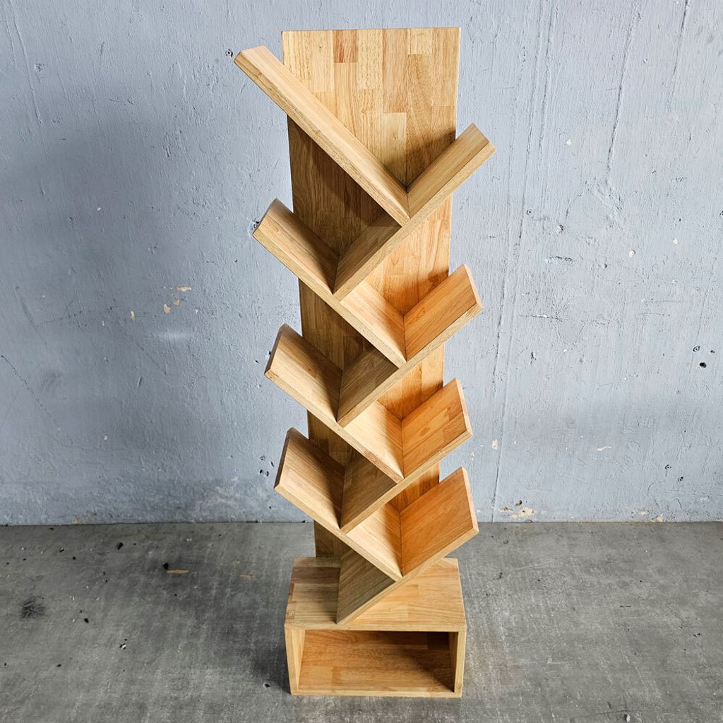 ke-sach-hinh-cay-go-cao-su-7