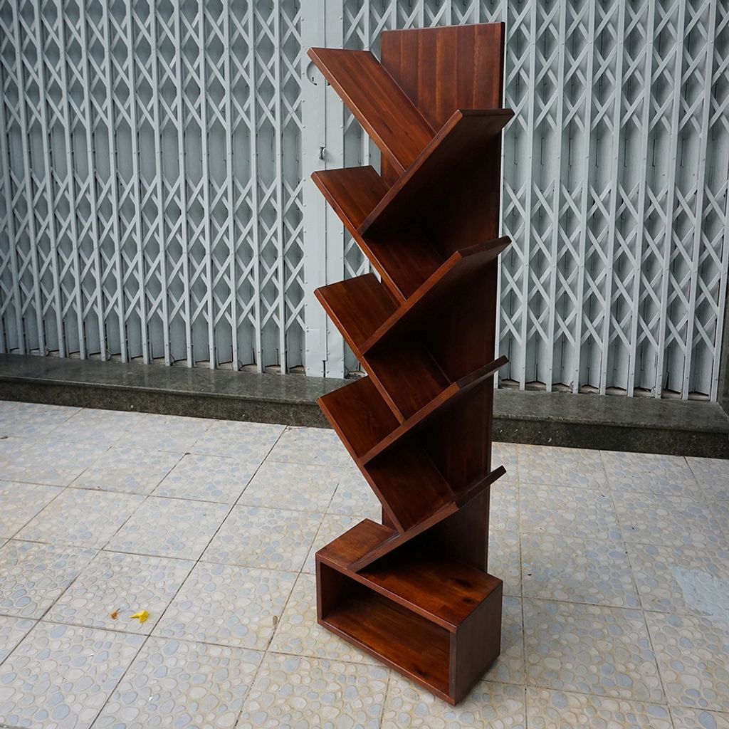 ke-sach-hinh-cay-trang-tri-3