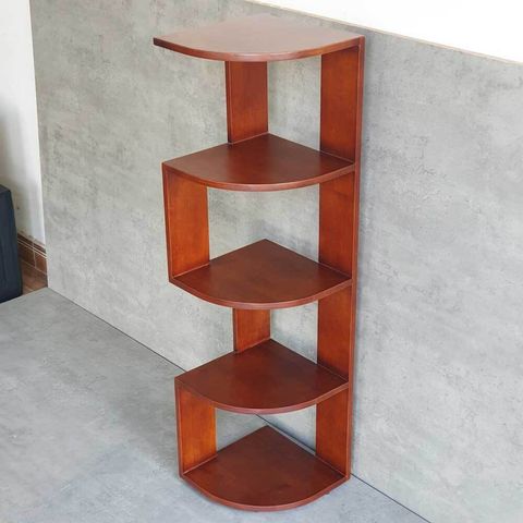 ke-sach-goc-tuong-bang-go-4