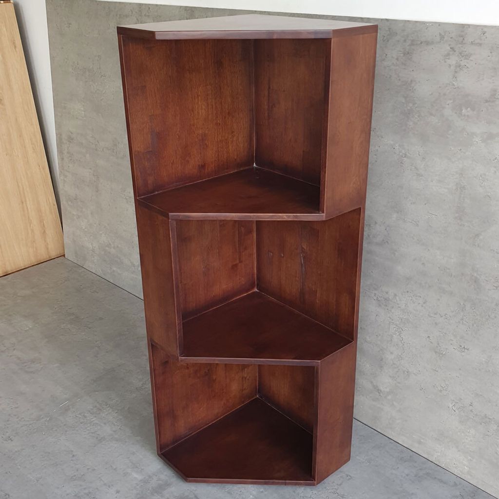 ke-goc-tuong-go-cao-su-6