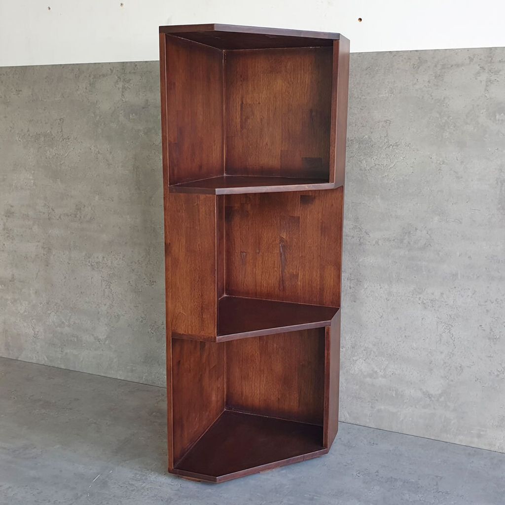 ke-goc-tuong-go-cao-su-7