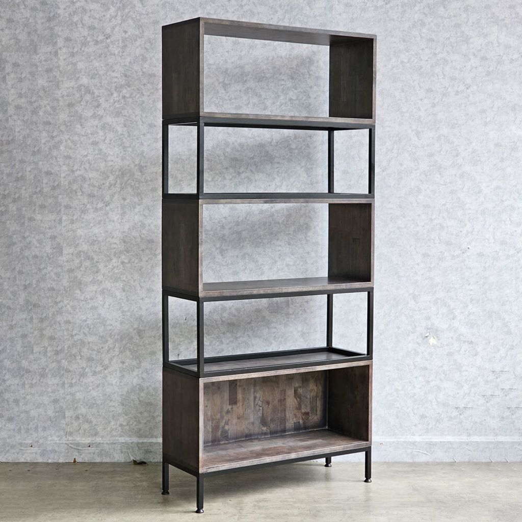 ke-trang-tri-khung-sat-go-cao-su-1