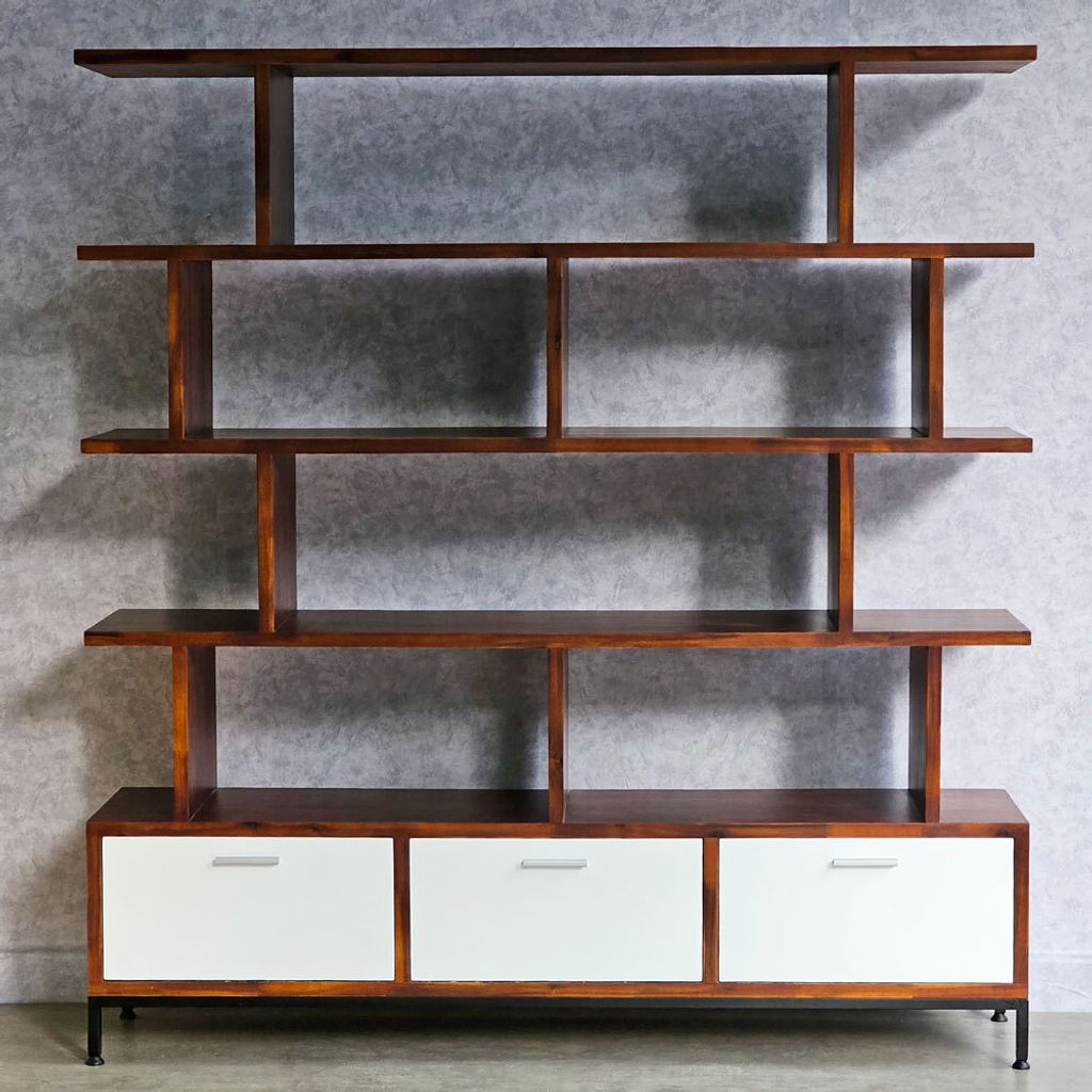 ke-sach-trang-tri-co-ngan-keo-go-tram-6