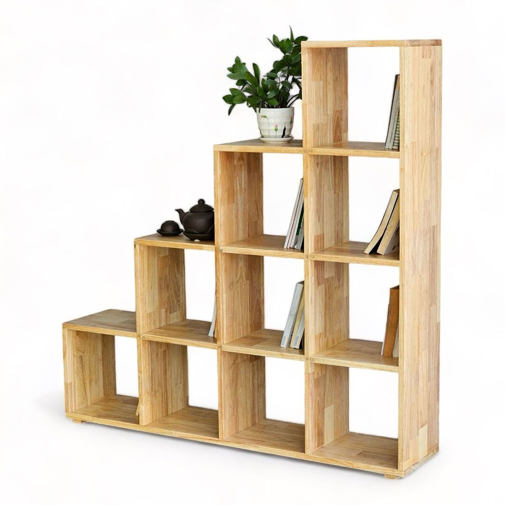 ke-sach-go-hinh-bac-thang-3