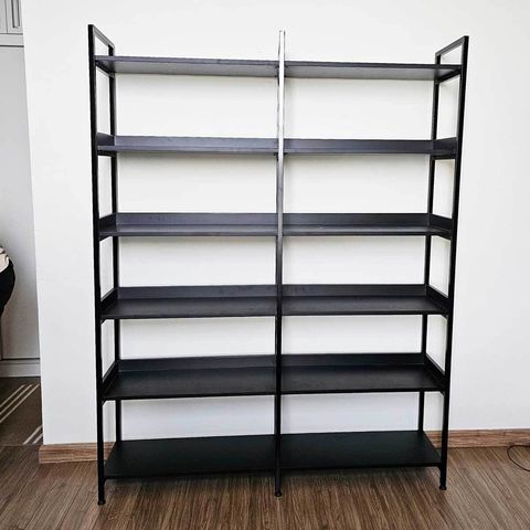 ke-trang-tri-khung-sat-6-tang-go-cao-su-4