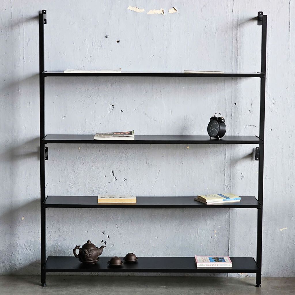 ke-sach-ap-tuong-go-cao-su-3