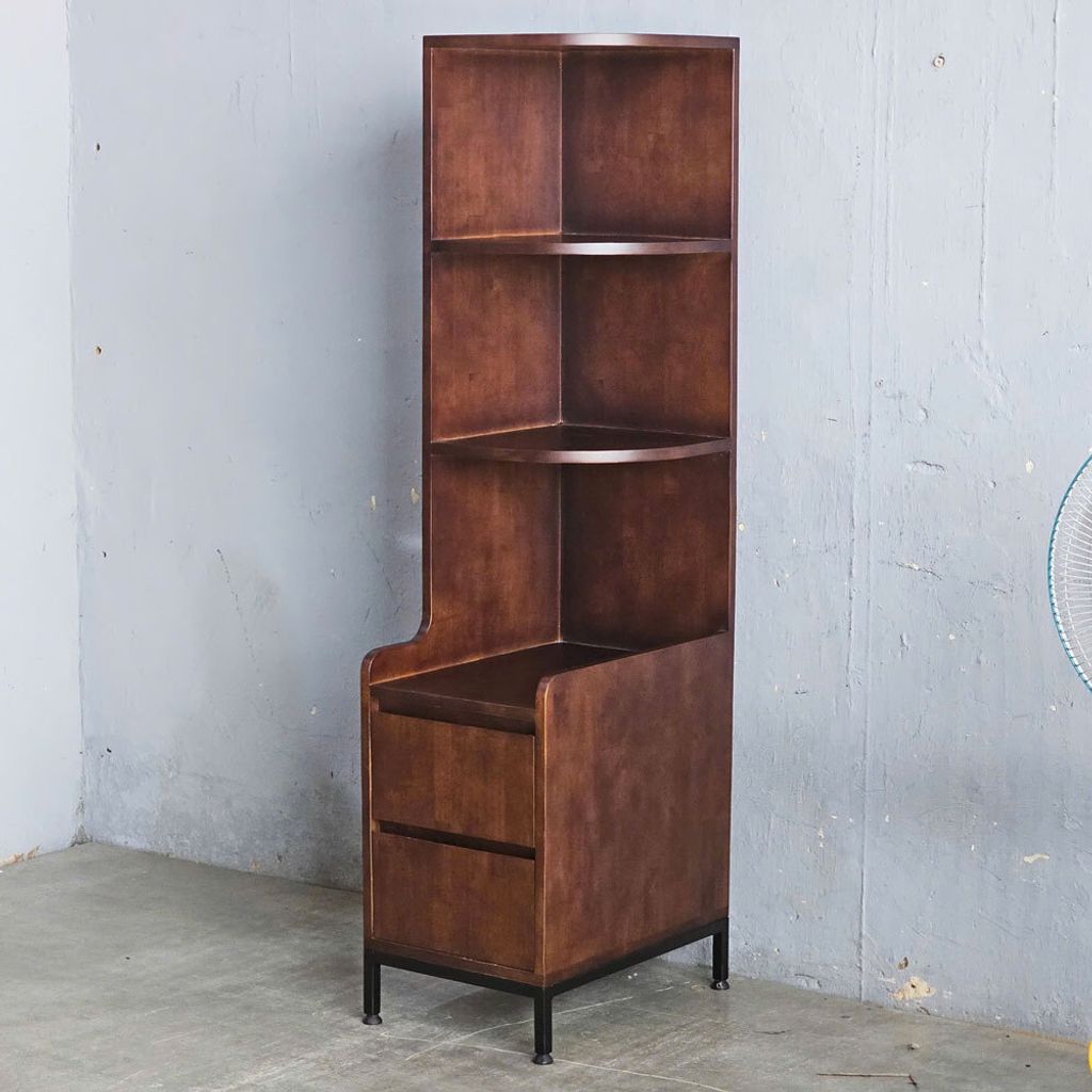 ke-goc-tuong-co-ngan-keo-go-cao-su-2